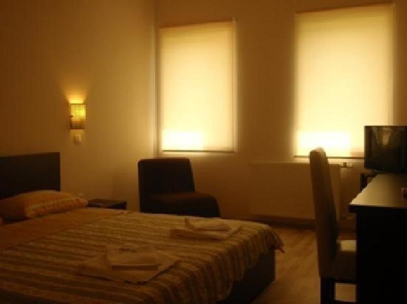 Hotel Aldi Cagllavice Ngoại thất bức ảnh