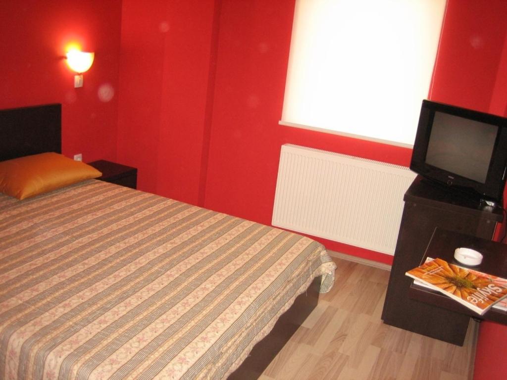Hotel Aldi Cagllavice Phòng bức ảnh